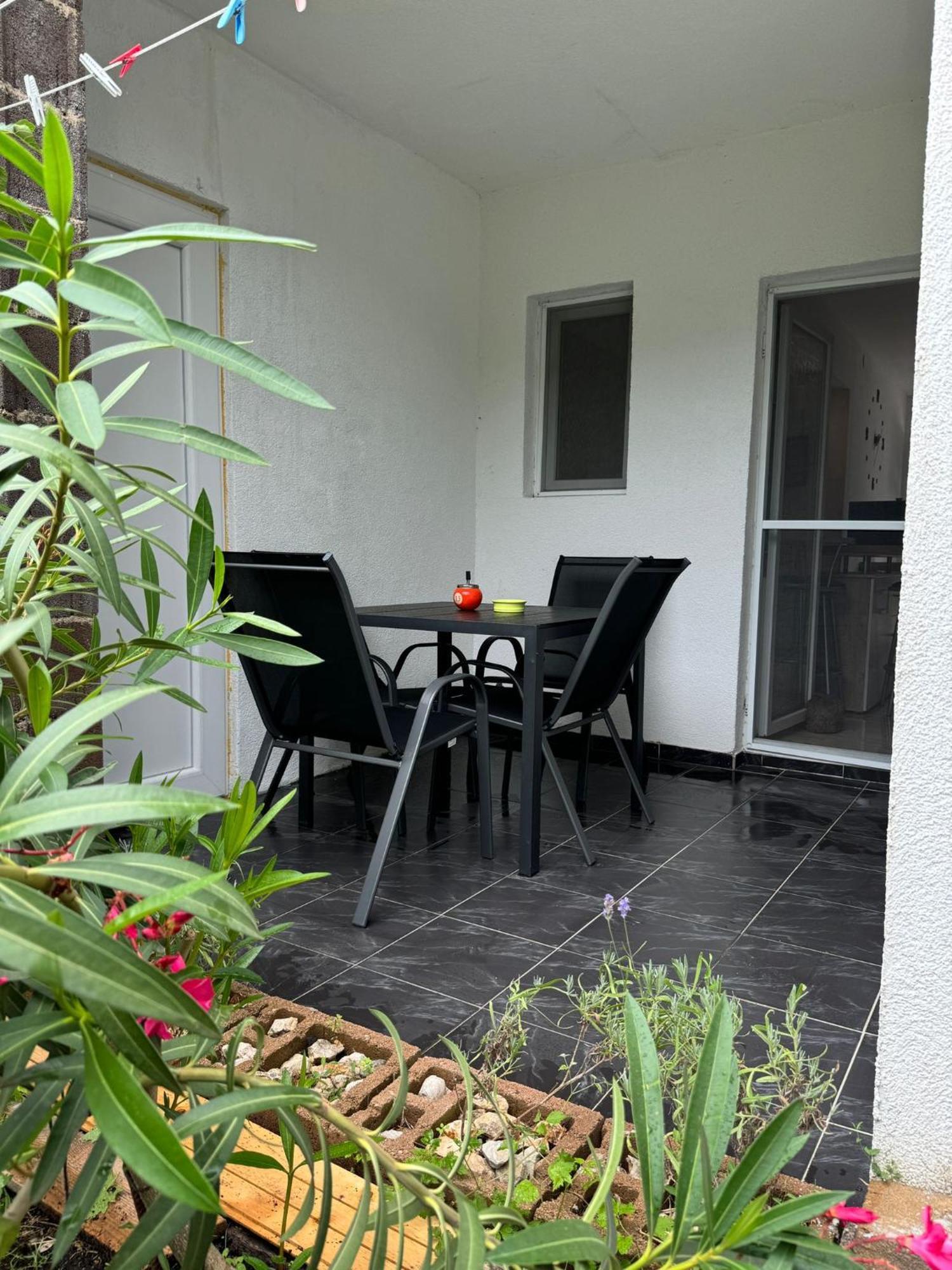 Studio Apartments Mt Smrika Bagian luar foto