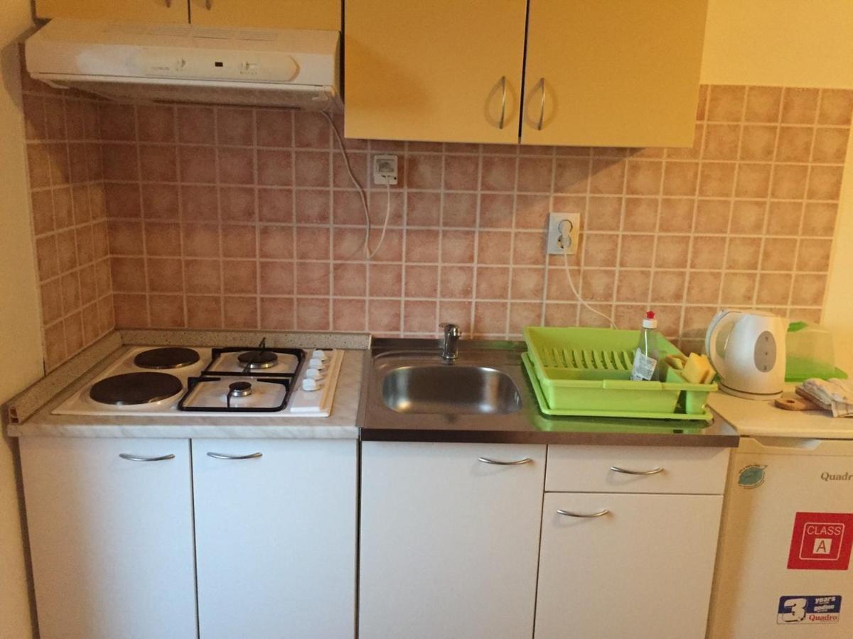 Studio Apartments Mt Smrika Bagian luar foto